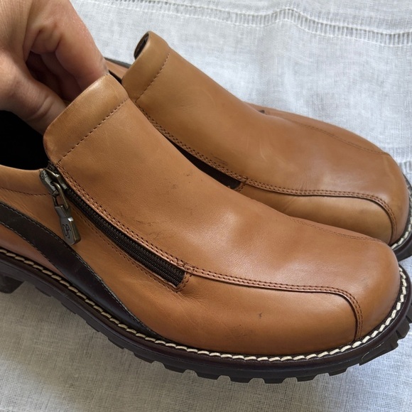 Donald J. Pliner Tan Leather Women's Loafer - Picture 15 of 15